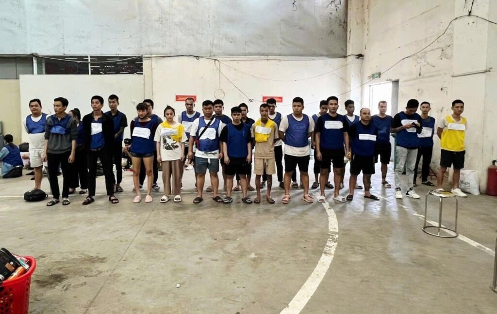 越南警方起诉346名赴柬实施诈骗人员-百家乐论坛-百家乐策略论坛